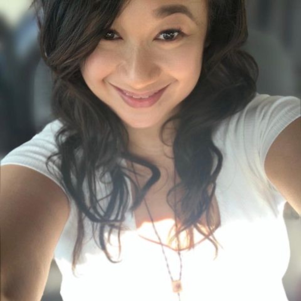 Meet your Posher, Leila